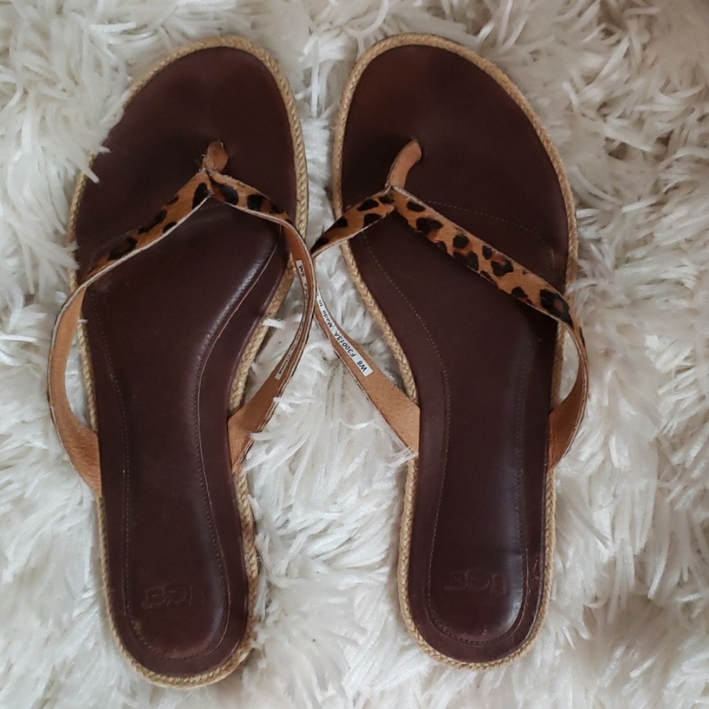 Ugg leather flip flops 8